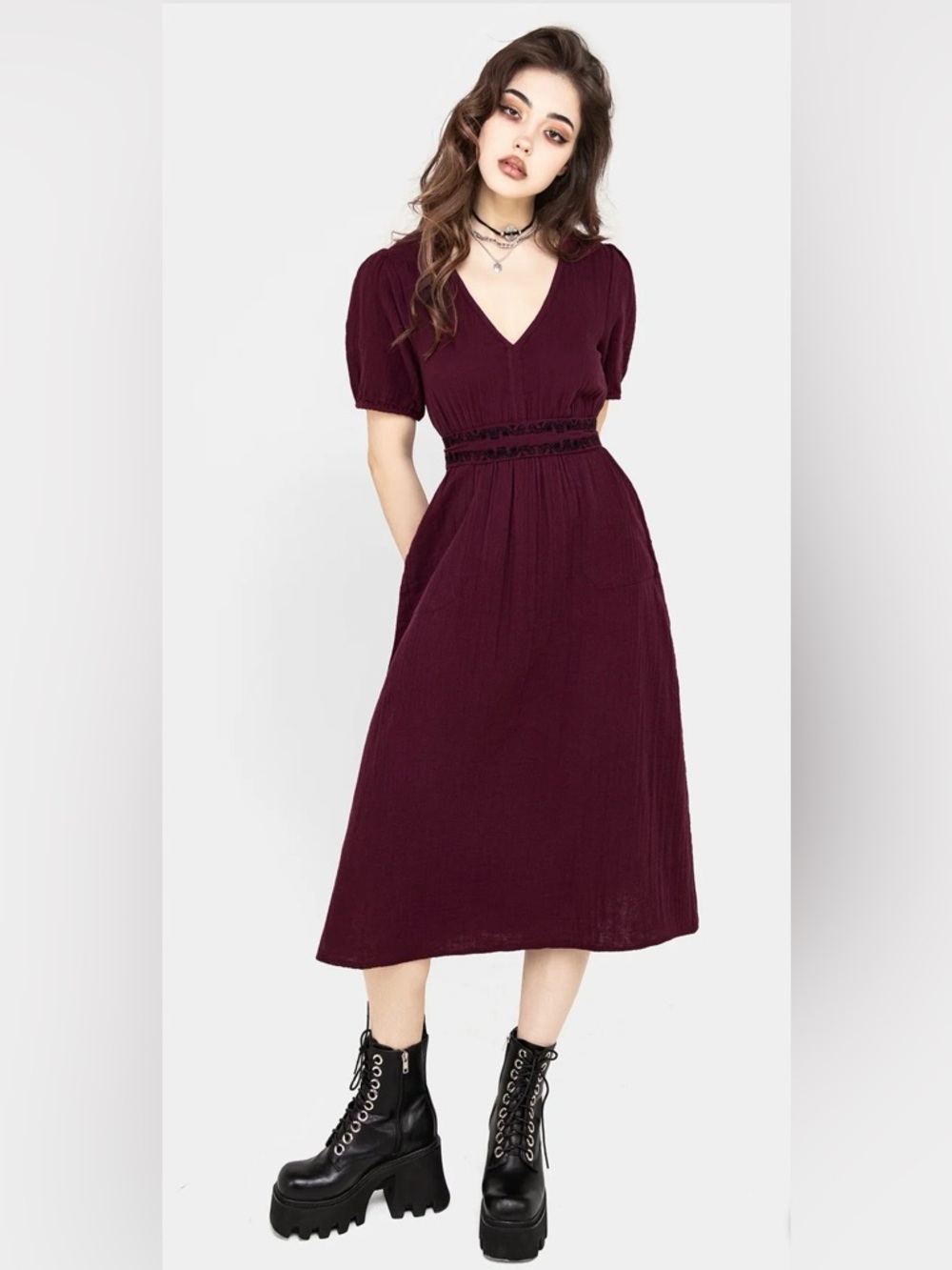 Disturbia Poultice Embroidered Cotton Burgundy Midi Dress